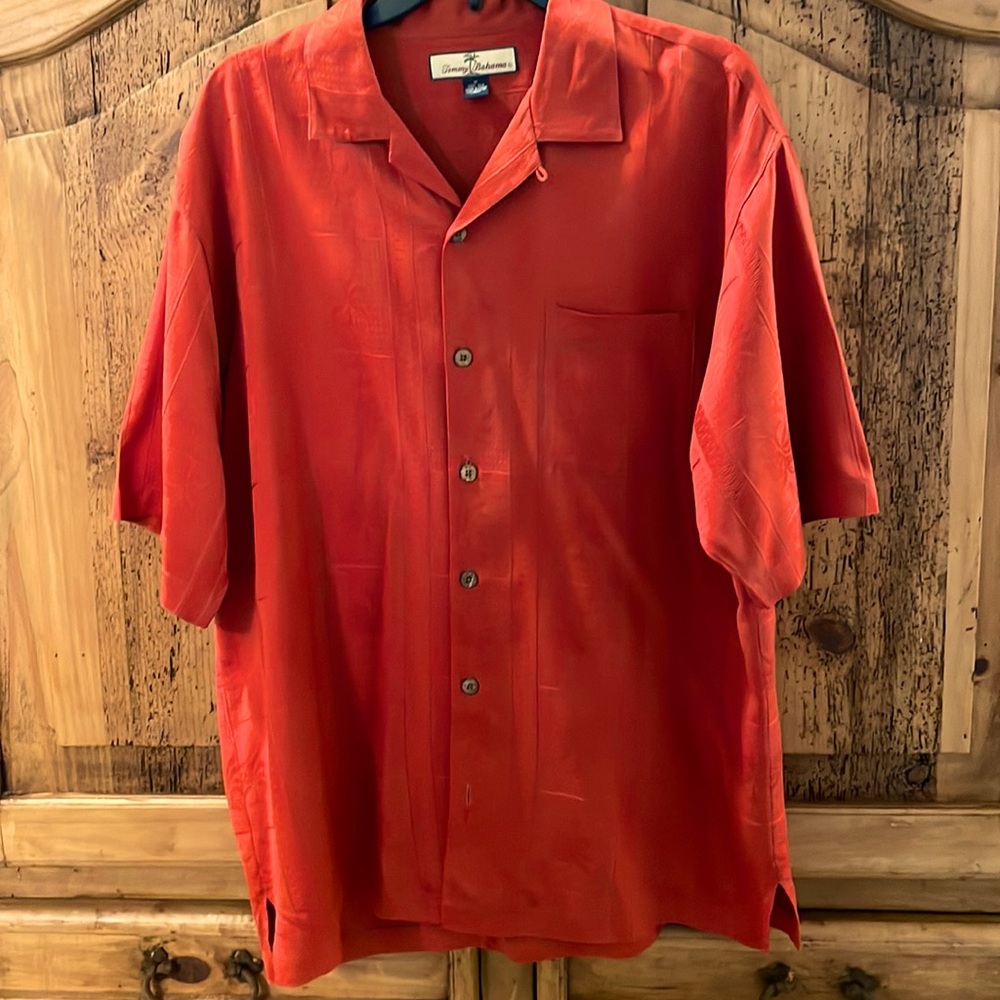 Men’s Tommy Bahama short sleeve button up